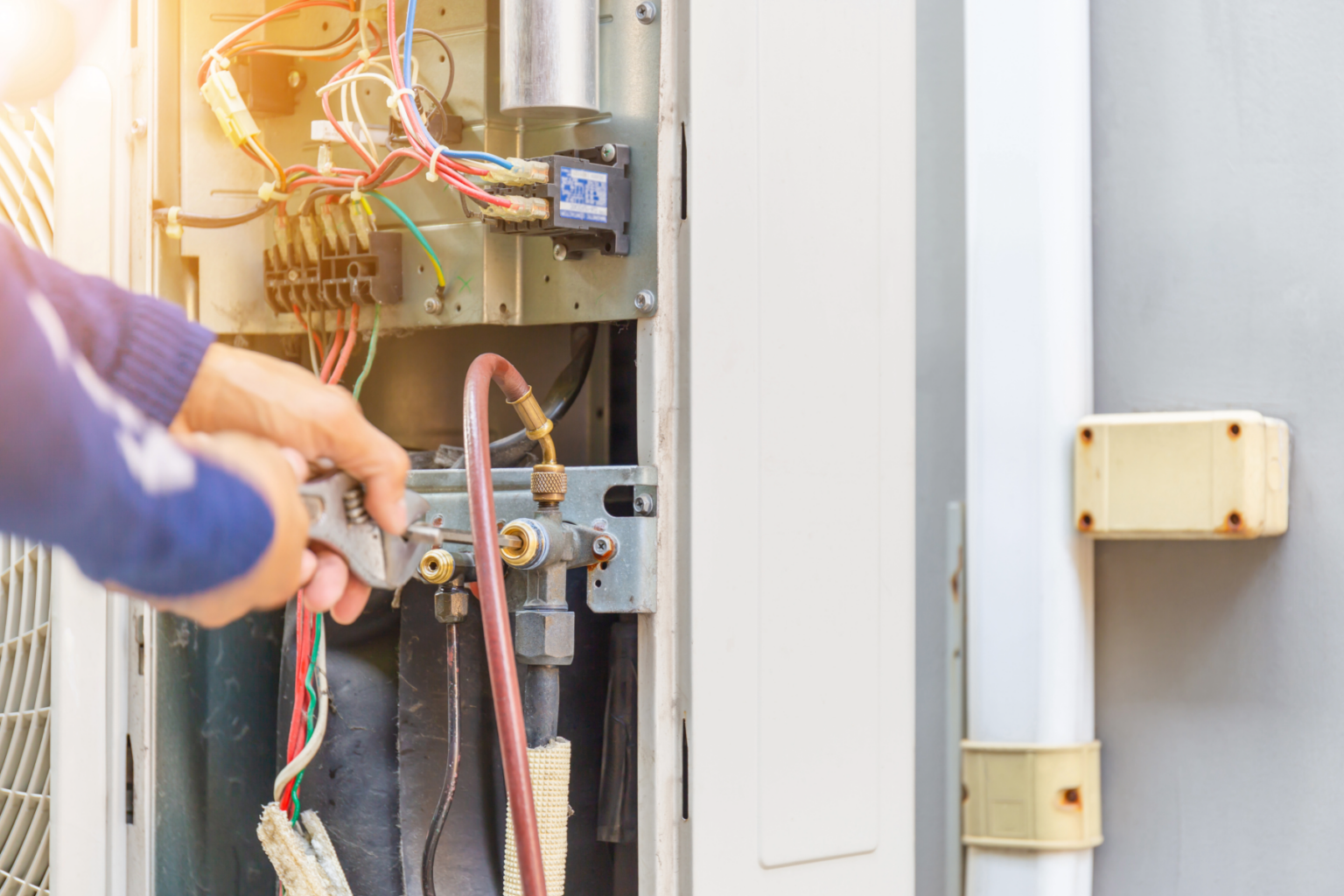 Furnace repair service in Burlington, Ontario